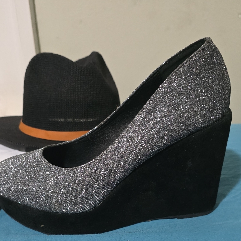 Elegant Silver Glitter Wedge Shoes